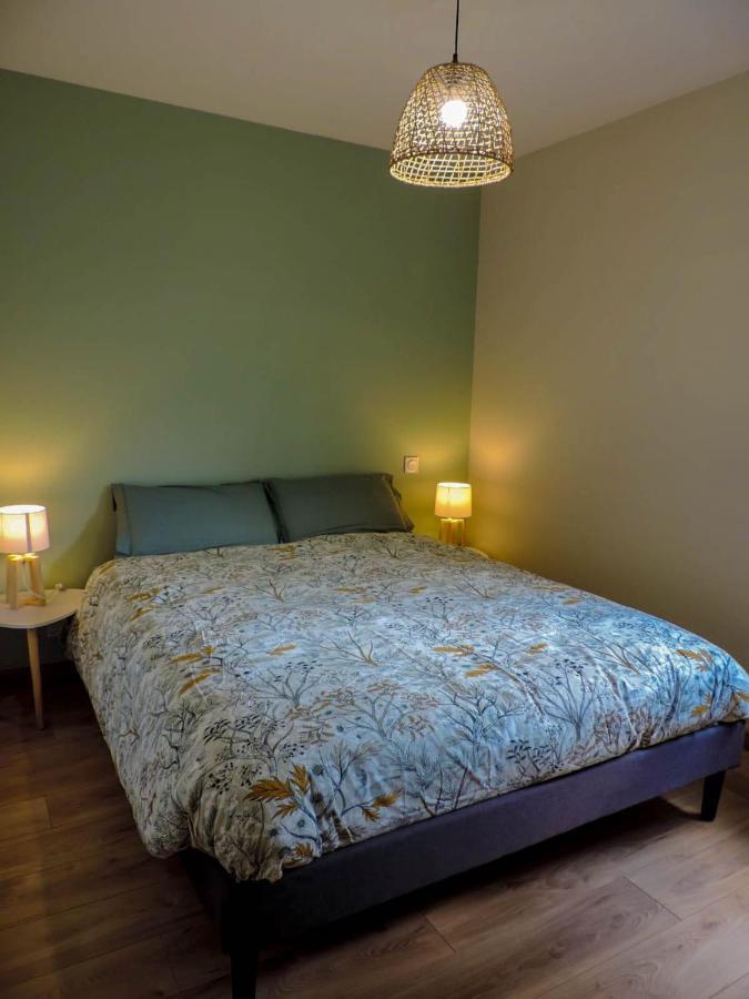 Gite : La Maison D'Apolline Trehorenteuc Buitenkant foto